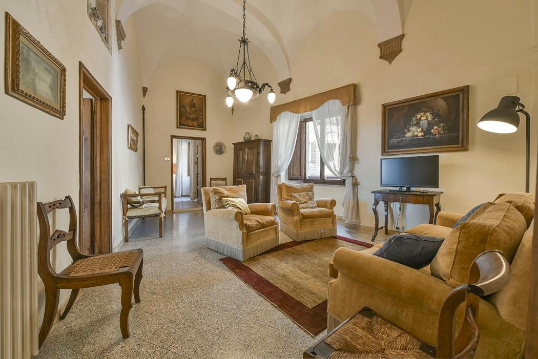 Medieval Palazzo Becci سان جيمينيانو المظهر الخارجي الصورة