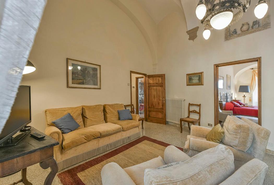 Medieval Palazzo Becci سان جيمينيانو المظهر الخارجي الصورة