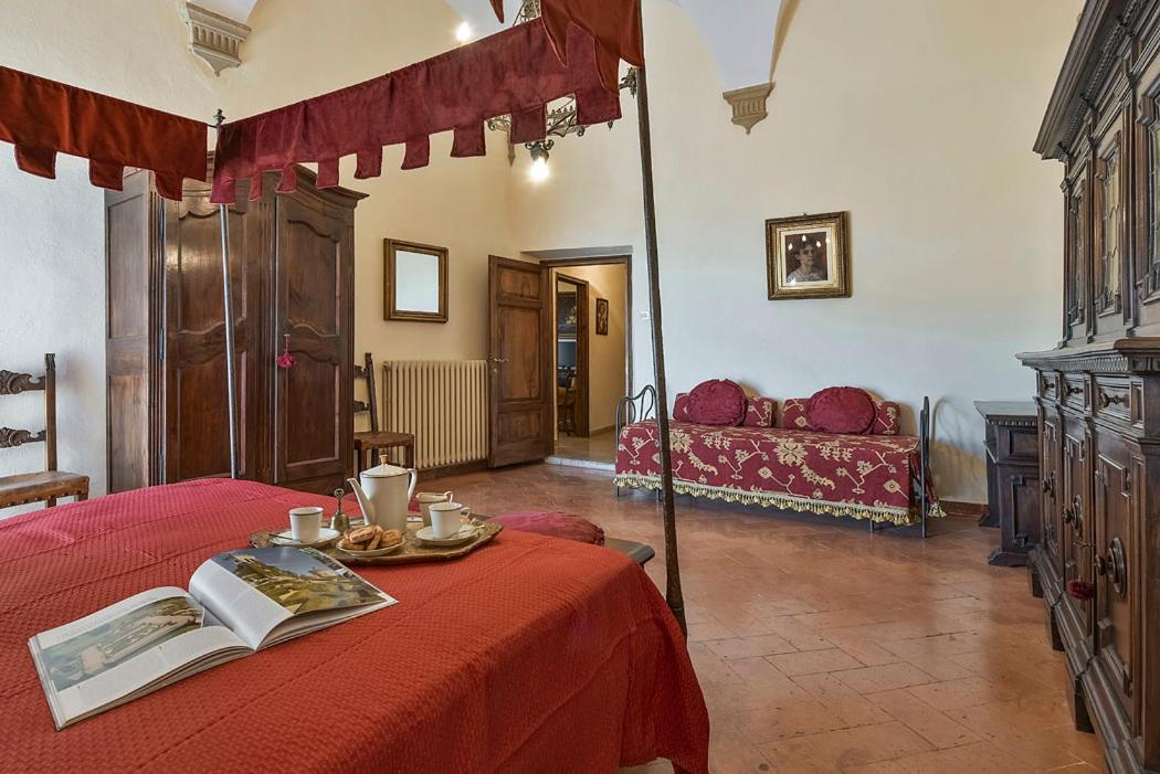 Medieval Palazzo Becci سان جيمينيانو المظهر الخارجي الصورة