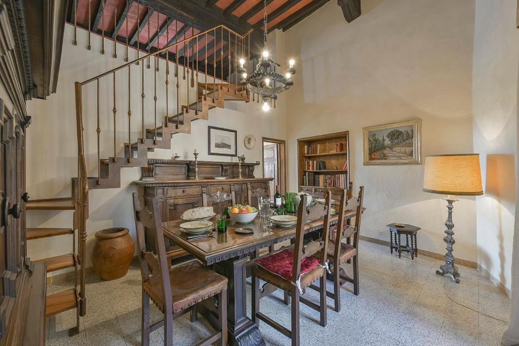 Medieval Palazzo Becci سان جيمينيانو المظهر الخارجي الصورة